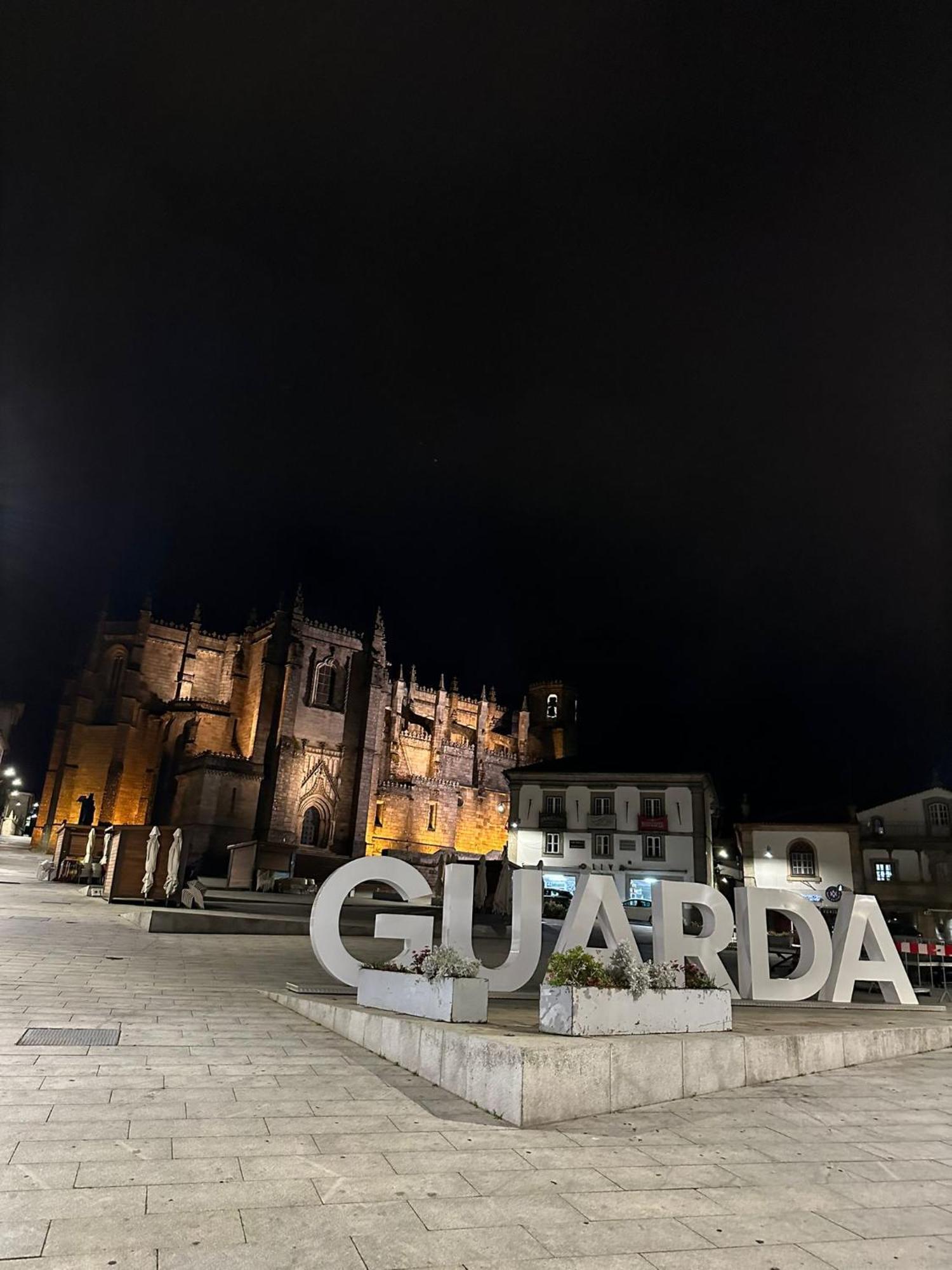 Serrano T1 Centro Da Cidade Guarda Exteriér fotografie